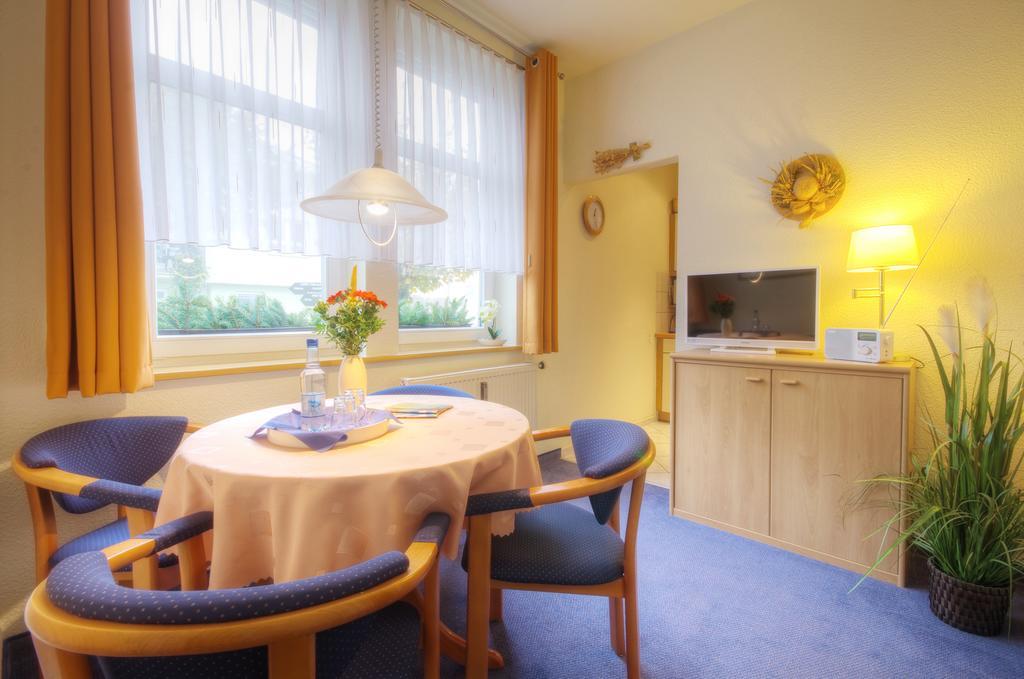 Haus Sonnenruh Apartamento Oberhof  Exterior foto